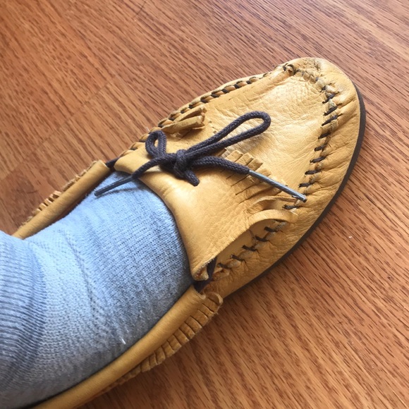 Yellow Marcussen’s - Picture 8 of 8